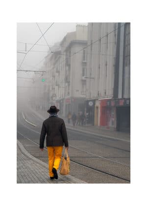 A4-25 — LE SOLEIL A RENDEZ-VOUS AVEC LA BRUME